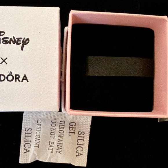 Brand new, never opened. Mickey and Minnie Mouse Clip Charm by Pandora - Picture 3 of 3